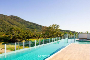 Apto moderno com piscina e churrasqueira CRR201